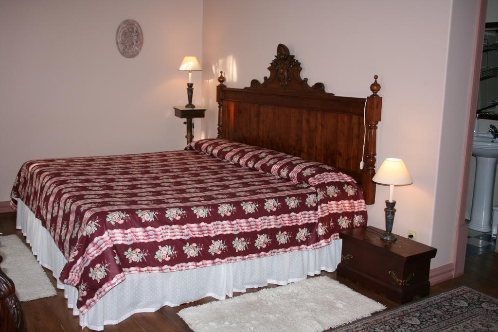 Bed and Breakfast Casa Dos Vargos Торриш-Новаш Экстерьер фото